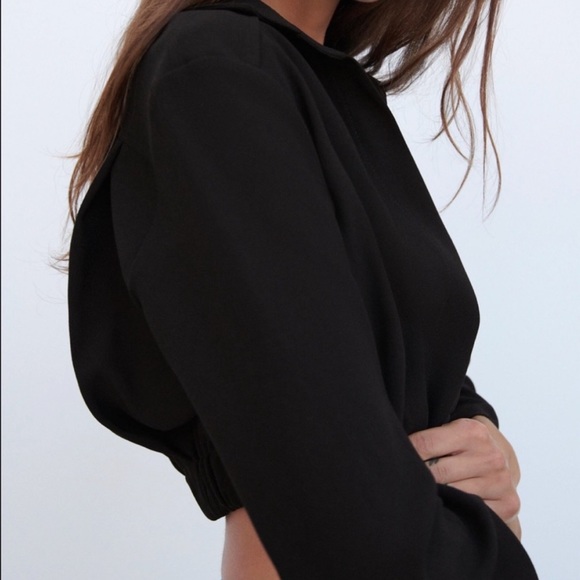 Zara Pleated Twist Front Crop Top - Picture 2 of 4